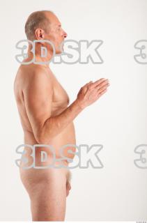 Arm moving pose of nude Ed 0014